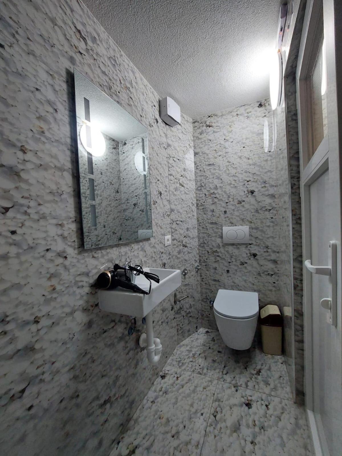 Hotel Inn بريزرن المظهر الخارجي الصورة